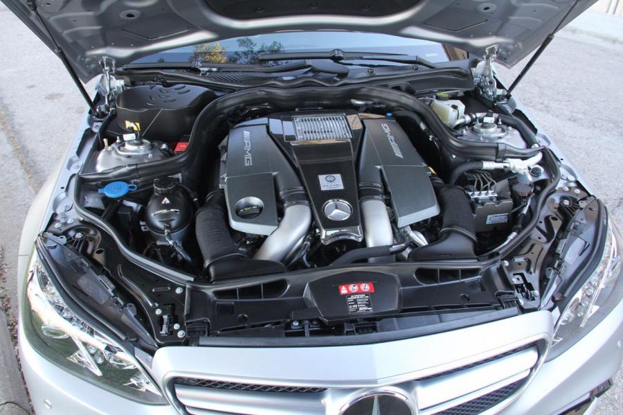  Mercedes-Benz E63 AMG S 4Matic 2014 года  (фото 26 из 34)